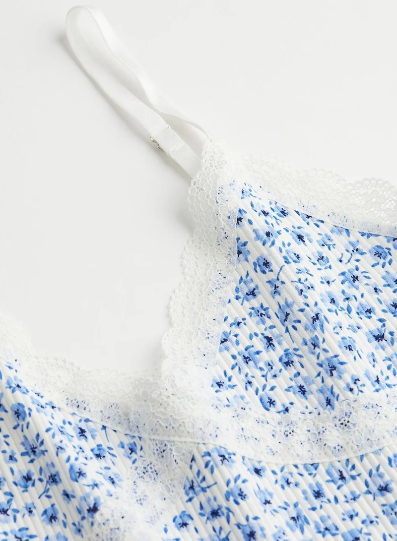 H&M Printed Ribbed Lace Trim Top